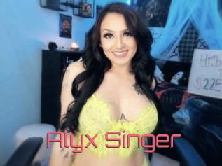 Alyx_Singer