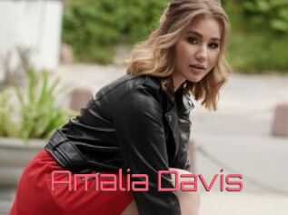 Amalia_Davis