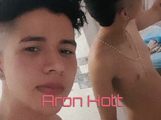 Aron_Hott