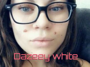 Dazeey_white