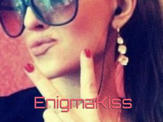 Enigma_Kiss