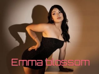 Emma_blossom