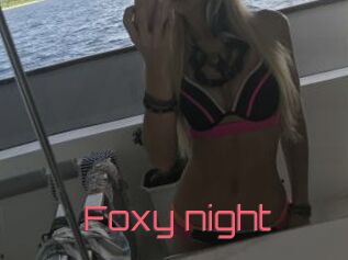 Foxy_night