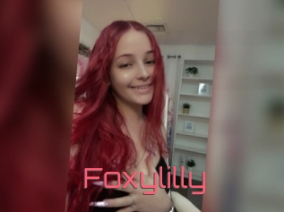 Foxylilly