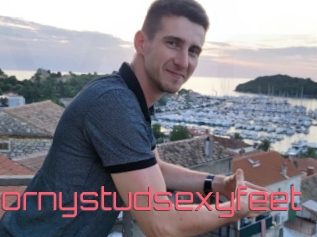 Hornystudsexyfeet