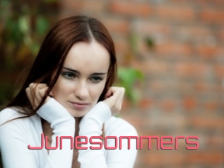 Junesommers