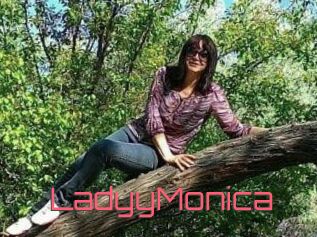 LadyyMonica