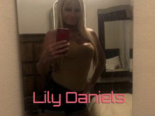 Lily_Daniels