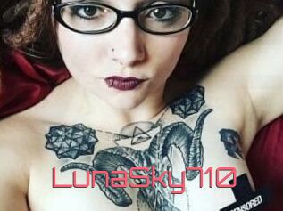 LunaSky710