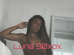 Luna_90xox