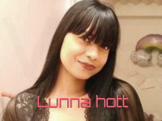 Lunna_hott