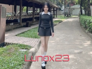 Lunox23