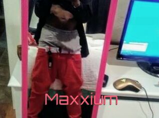 Maxxium