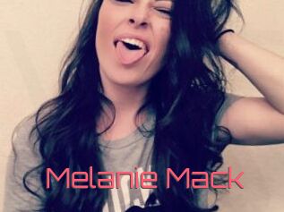 Melanie_Mack