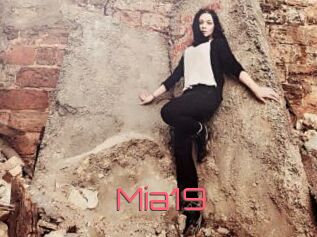 Mia19