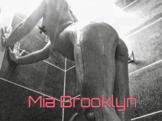 Mia_Brooklyn