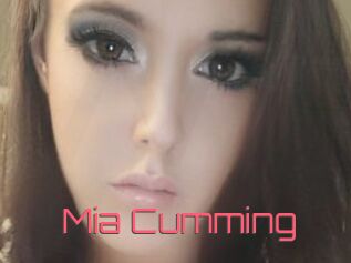 Mia_Cumming