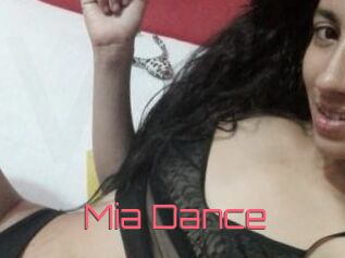 Mia_Dance