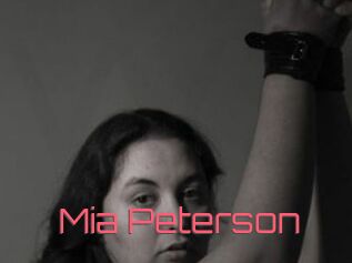 Mia_Peterson