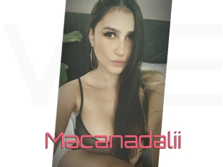 Macanadalii