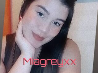Miagreyxx