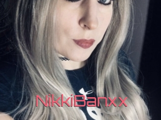 NikkiBanxx
