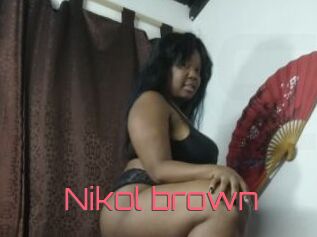 Nikol_brown