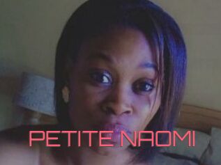 PETITE_NAOMI