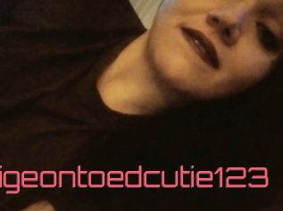 Pigeontoedcutie123