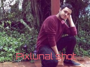 Pixlunal_shot