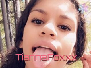 TiannaFoxxx