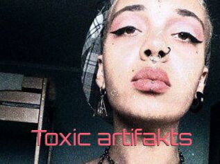 Toxic_artifakts