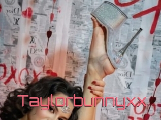 Taylorbunnyxx