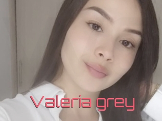 Valeria_grey