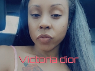 Victoria_dior