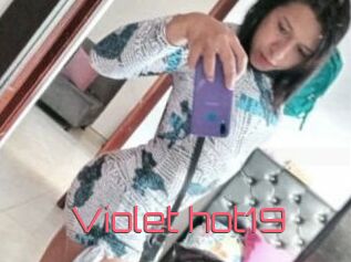 Violet_hot19