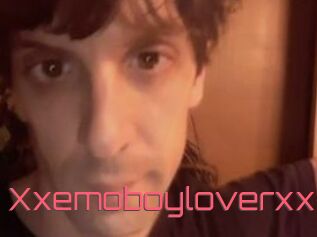 Xxemoboyloverxx