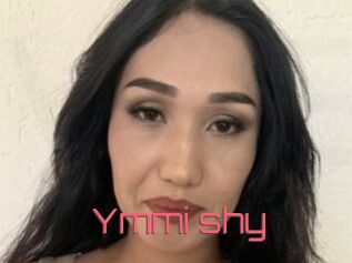 Ymmi_shy