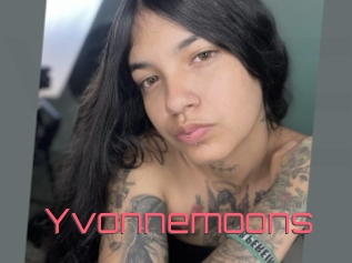 Yvonnemoons